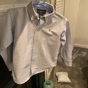 Ralph Lauren size 4 Boys button down long sleeve